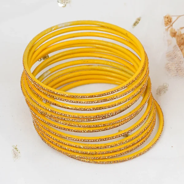 Girlish Look Golden Jerkin Yellow Metal Bangles - Bellabangles